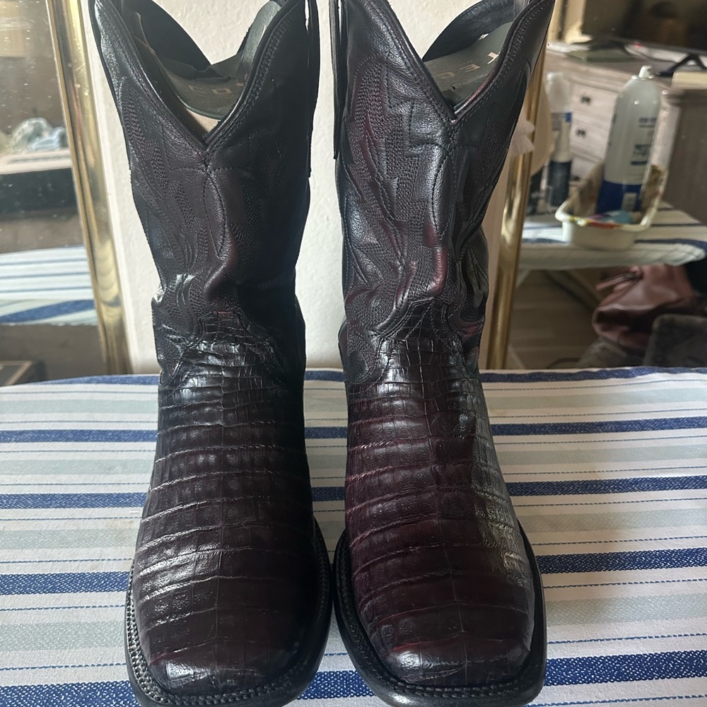 Tecovas Men's Boots - The William - Black Cherry Caiman